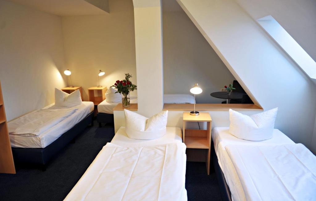 Hotel Transit Loft Berlin Szoba fotó